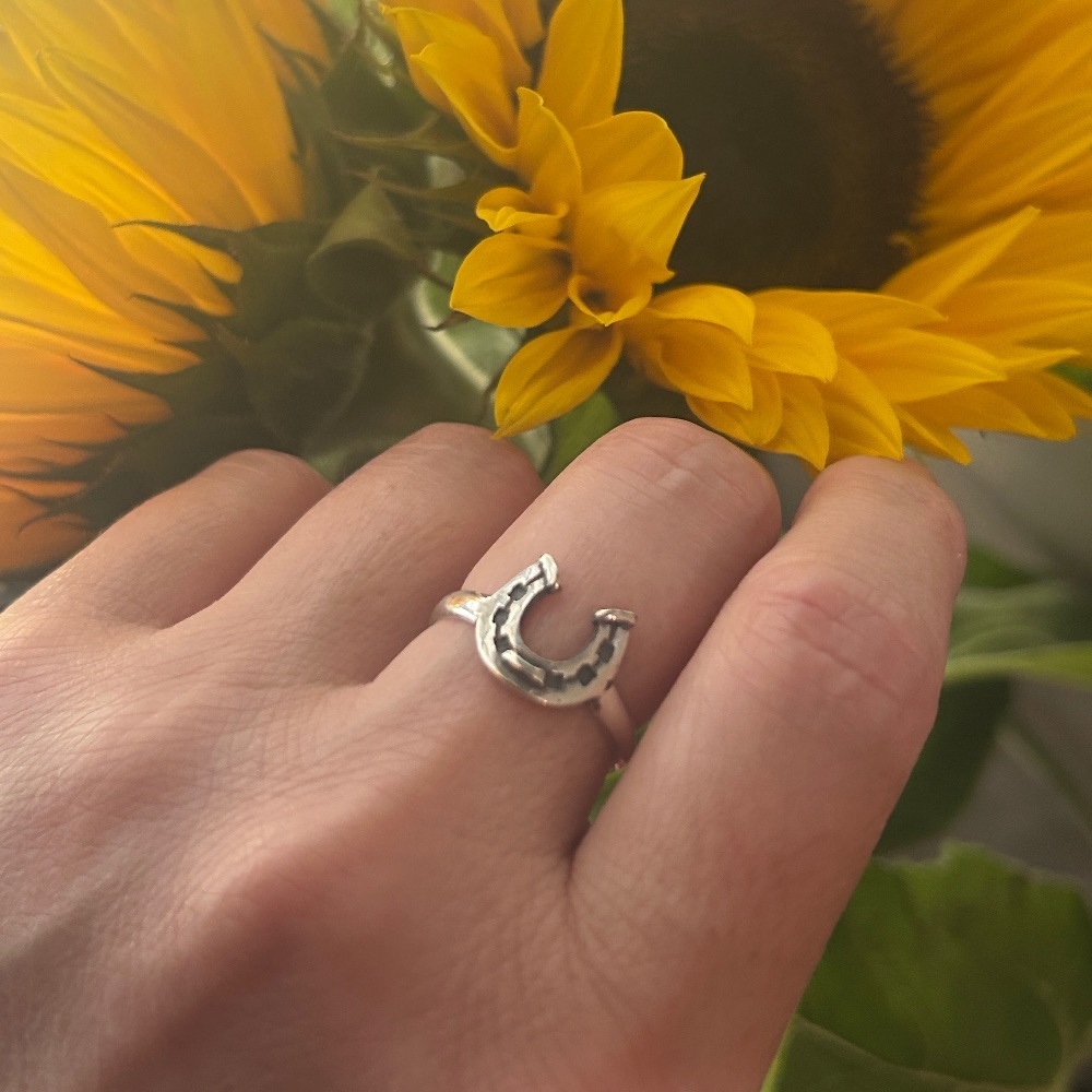 Lucky Horseshoe Ring (Sterling Silver)