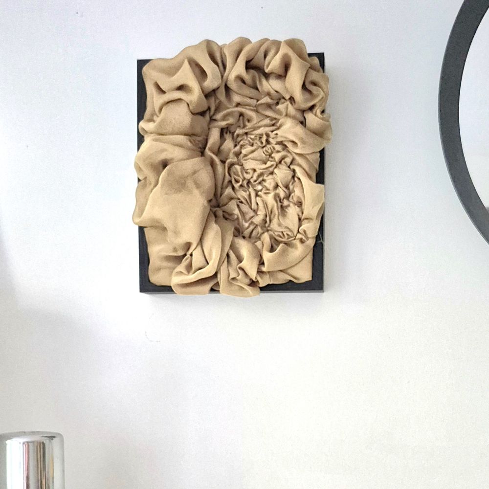 Sculptural Draped Fabric Study — photo 4