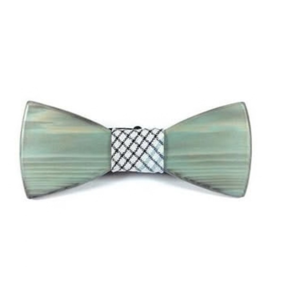 Wooden Bowtie — photo 2
