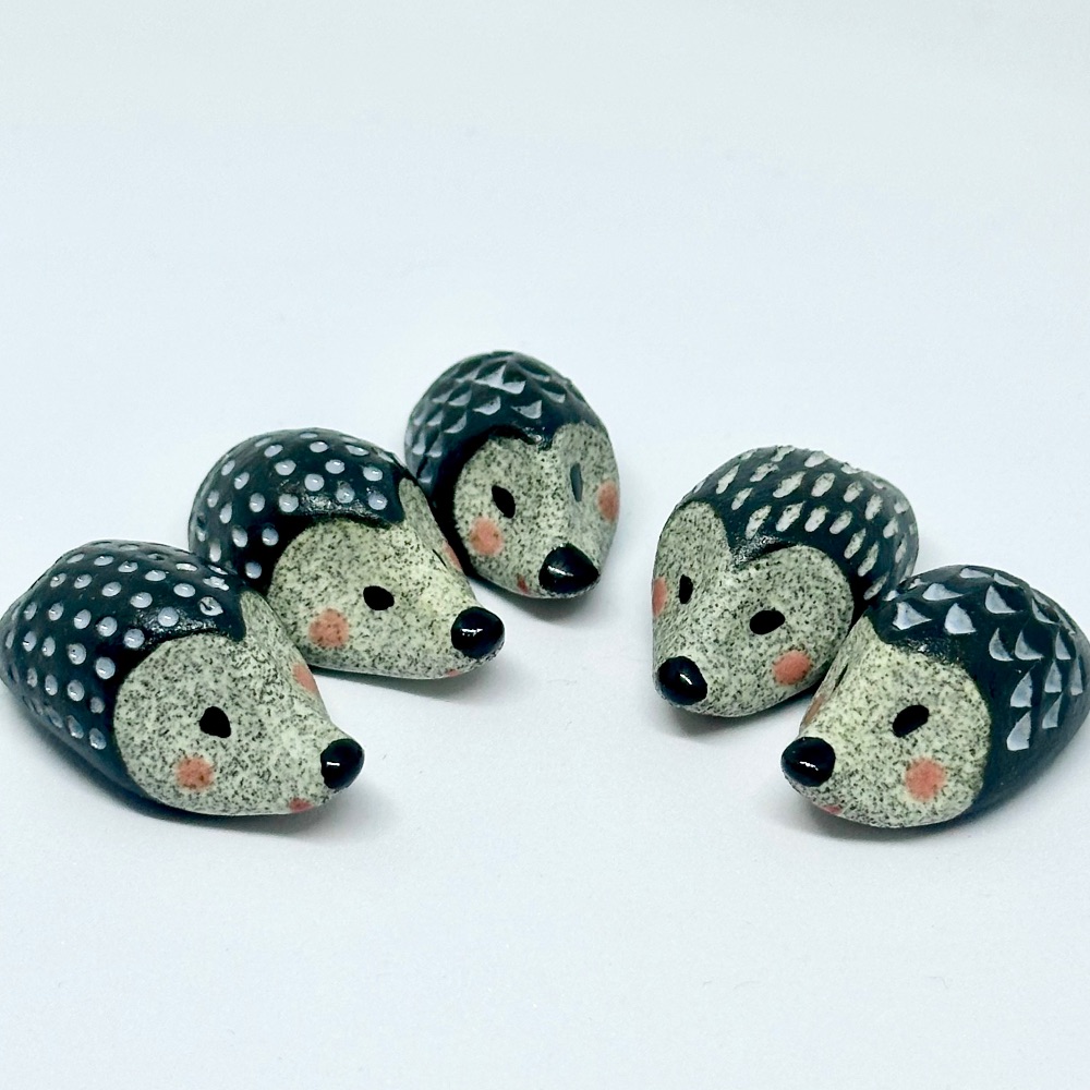 Sassy Hedgehog Fridge Magnet — photo 2