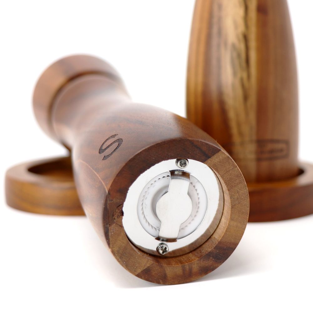 Artisan Avenue Salt And Pepper Wooden Grinder Set — photo 2