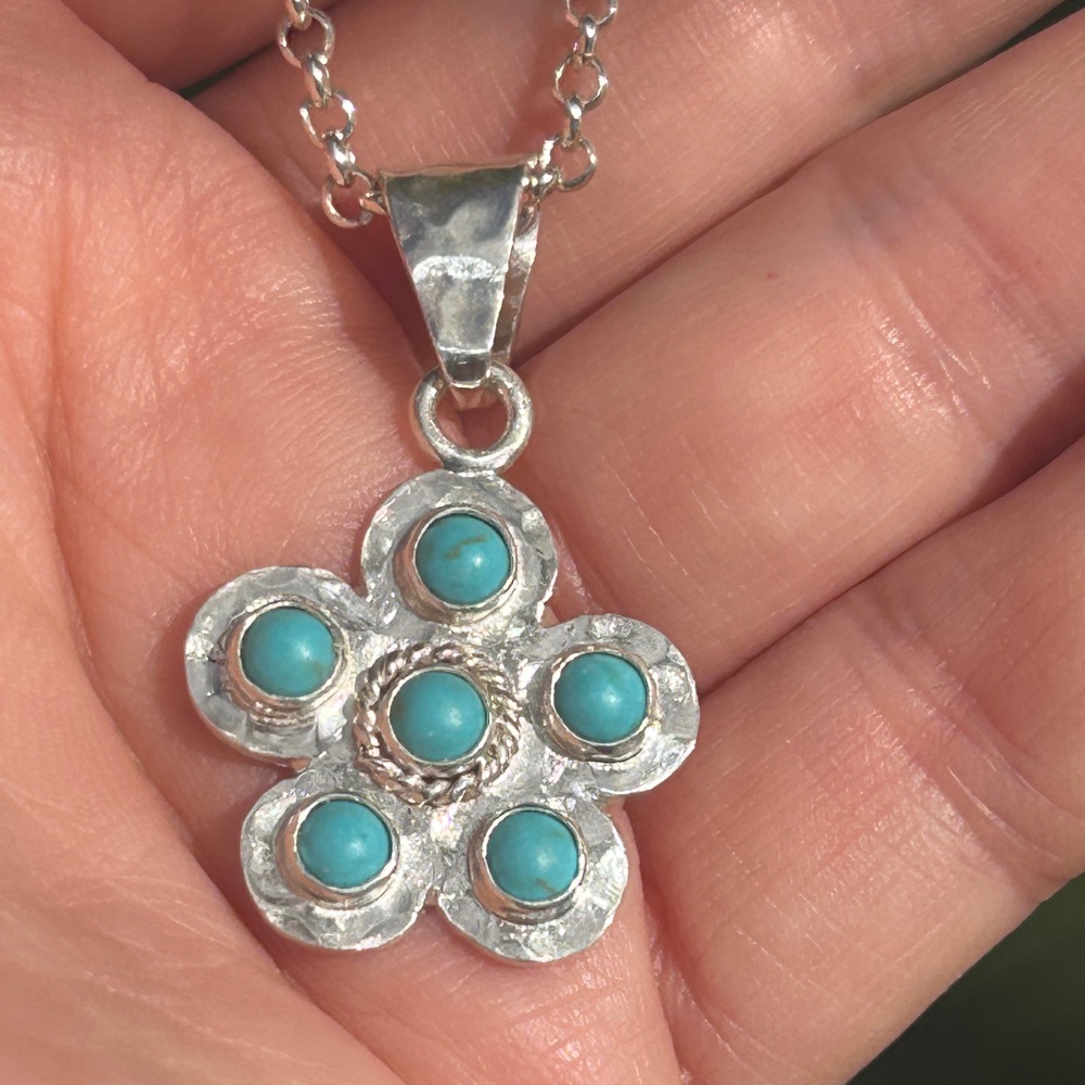 Genuine turquoise & 925 Sterling Silver Flower Pendant