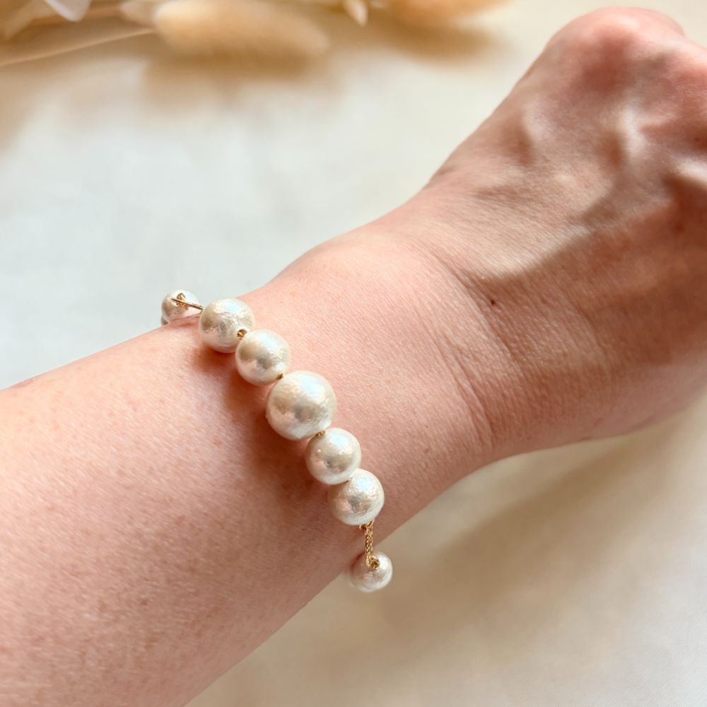 Adjustable Cotton Pearl Bracelet — photo 3