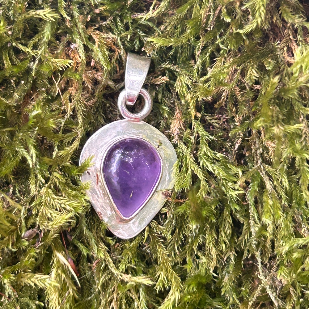Tarob Amethyst & 925 silver pendant